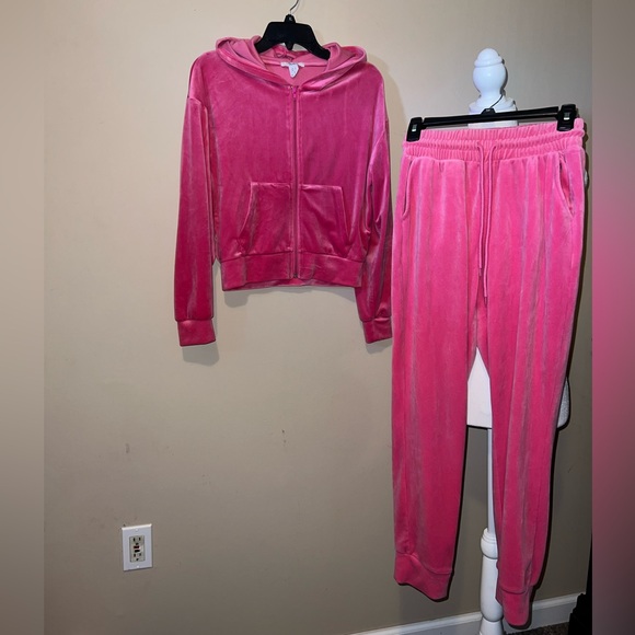 Pink Velour Zip up and sweat pants set - Picture 1 of 17